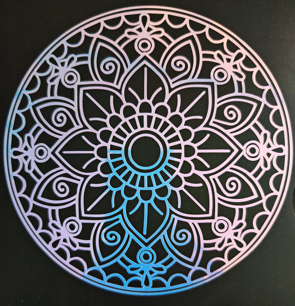 Mandala III aus holografischer Vinyl Folie